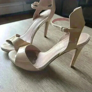 Jo Mercer Beige Open Tow Heels Size 9.5 — Like New!